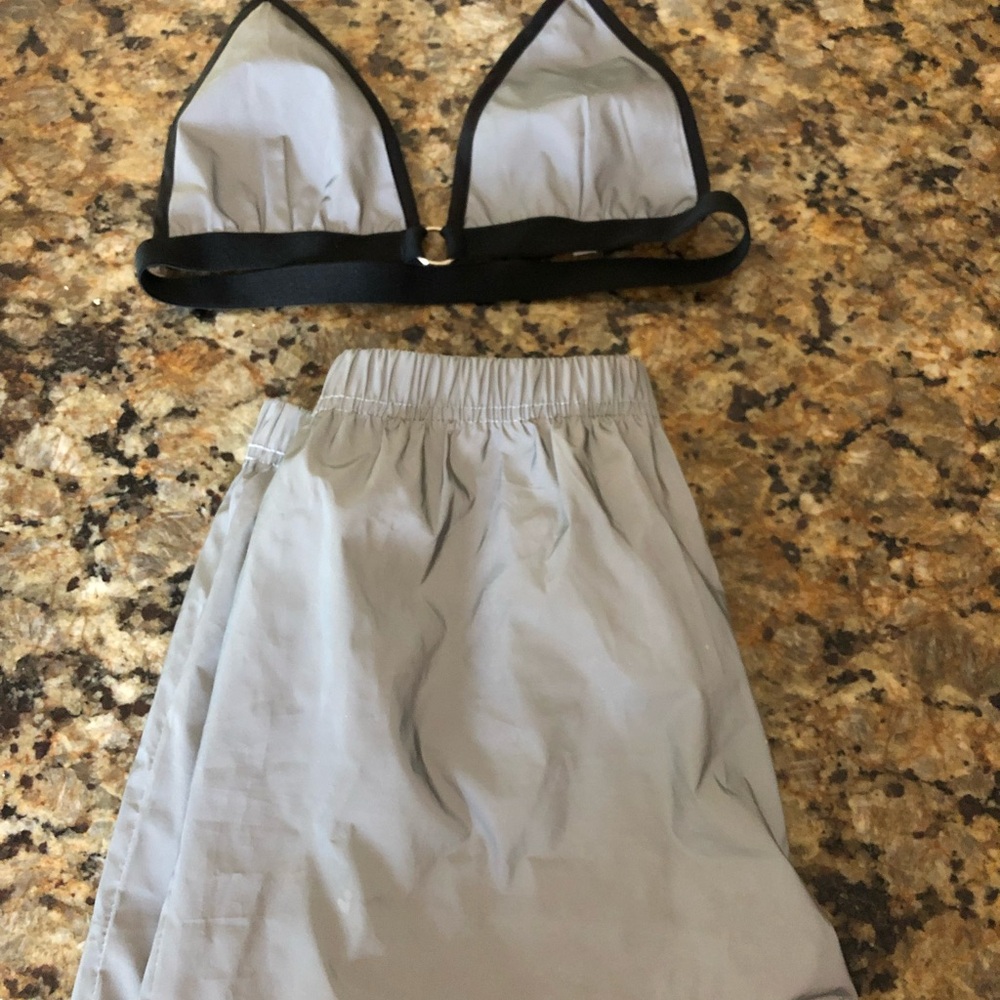 Gray and Black Women's Intimate Set